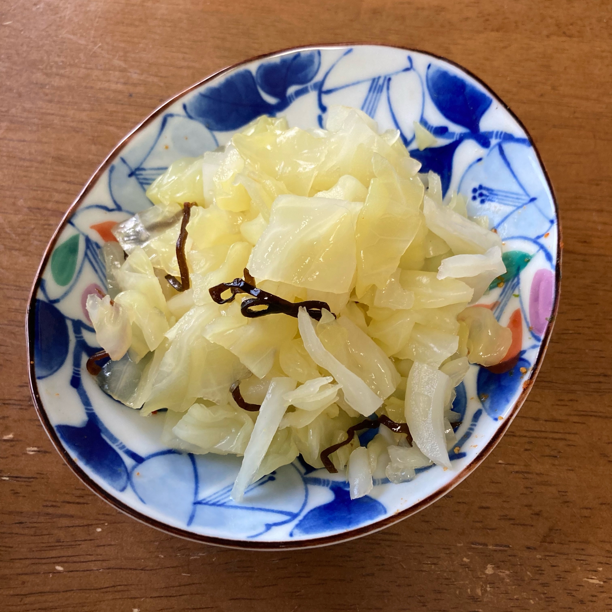 レンジで簡単！キャベツ×塩昆布