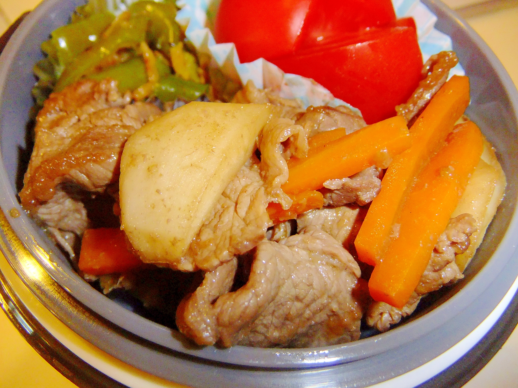 簡単ヘルシー!レンコンと牛肉の甘辛蒸し炒め