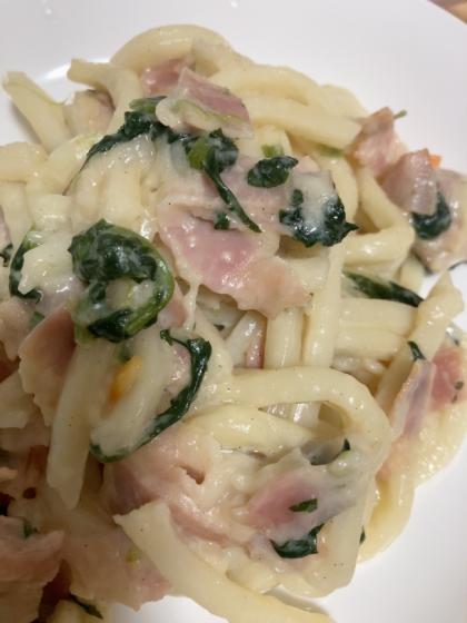 パスタより簡単！うどんdeカルボナーラ
