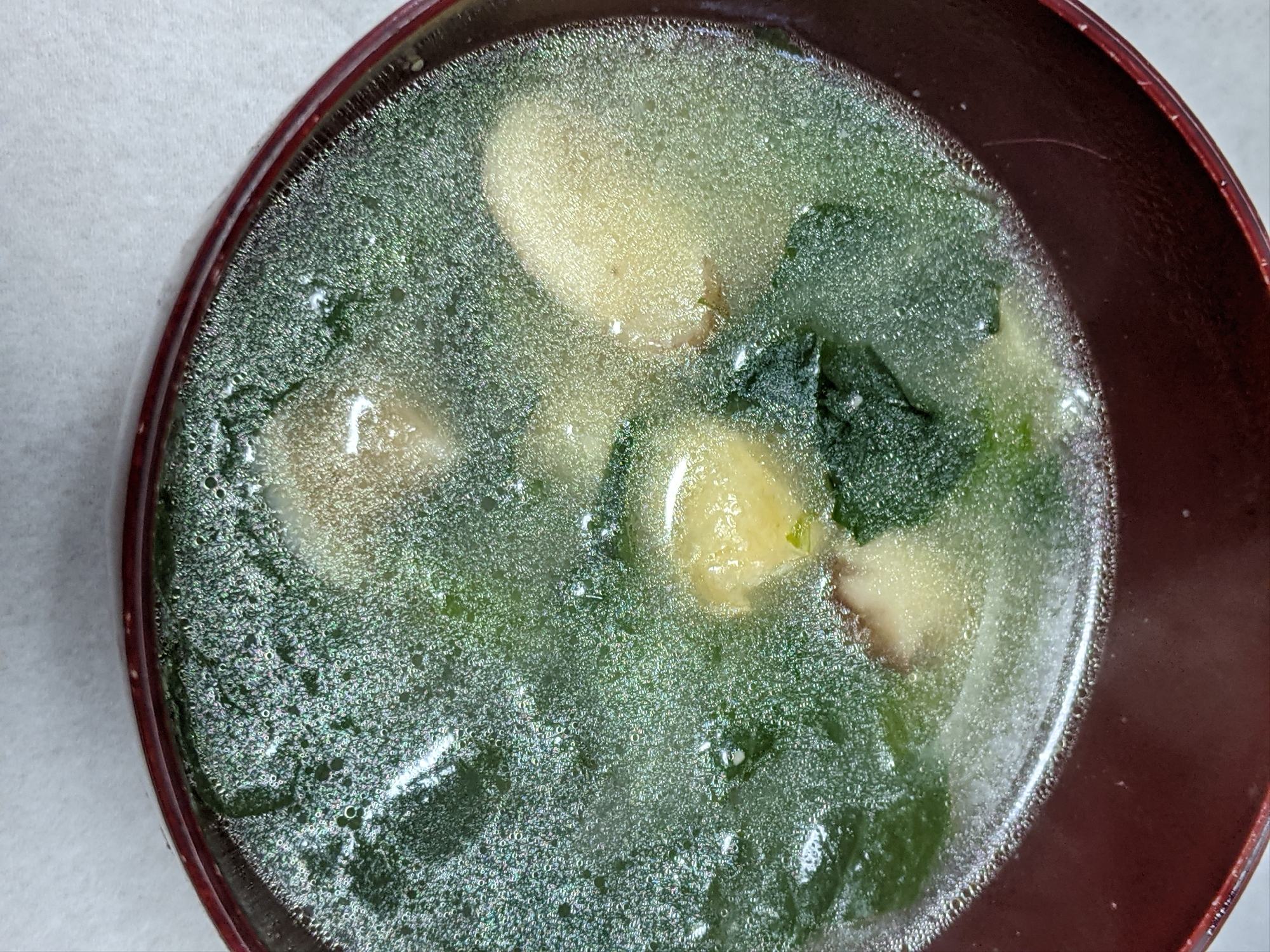 ほうれん草としいたけと豚バラ肉のスープ