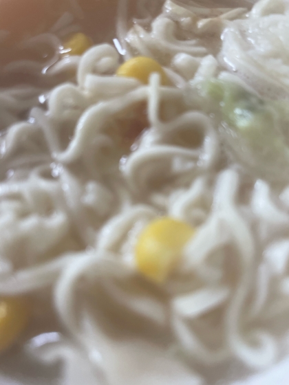 バターコーンキャベツラーメン