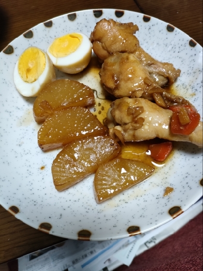 ☆やわらか美味しい☆大根と鶏手羽元の甘辛煮