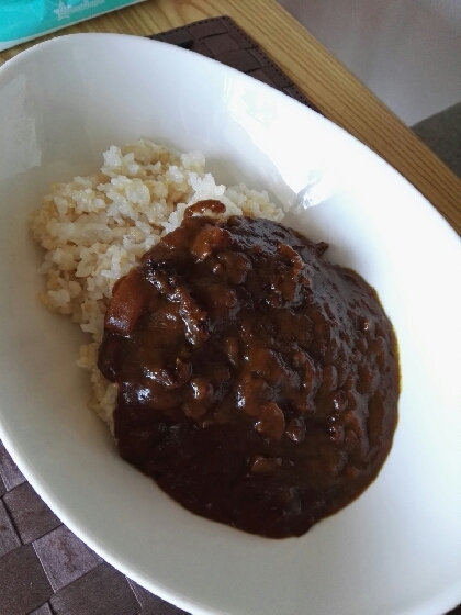 【豚骨スープ再利用】ラーメン屋風カレー