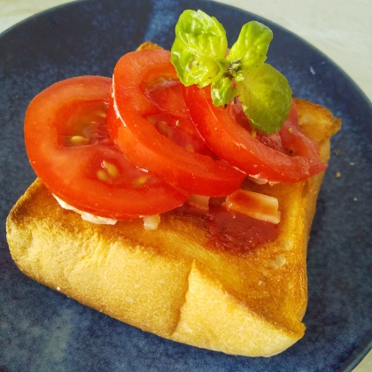 フレッシュなトマトと一緒に美味しく頂きました♪