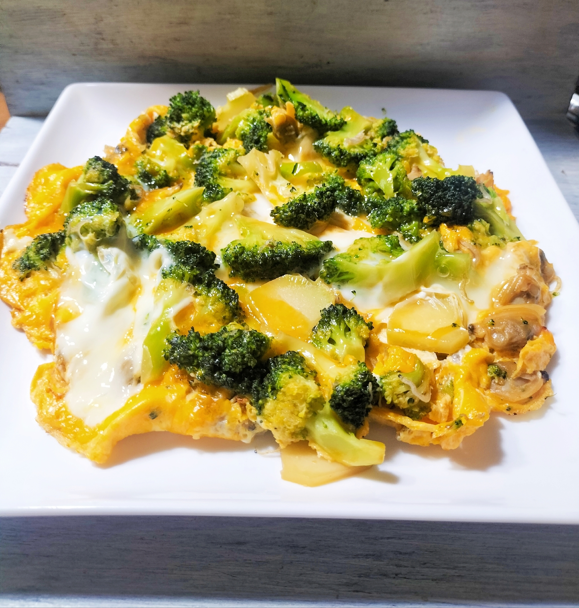 ちりめんじゃこ&あさりの海鮮卵とじ