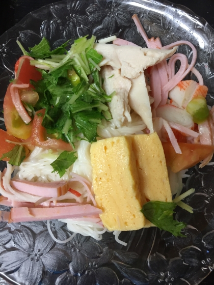 カニカマ&サラダチキン&野菜プレートde素麺ランチ