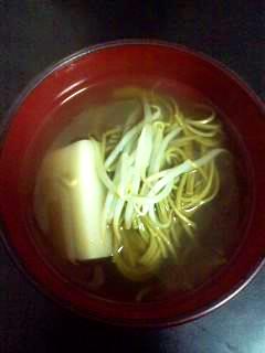 かんたんシンプル!茶そばで作ったかけそば