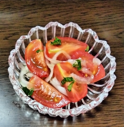 麹生活しましょ☘️紫新玉とミニトマトのマリネꕤ୭*