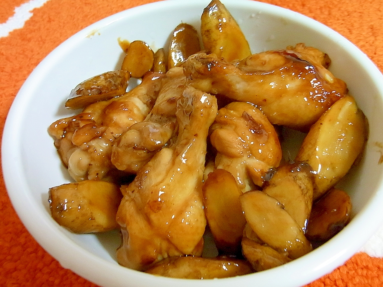 鶏手羽元ごぼう煮