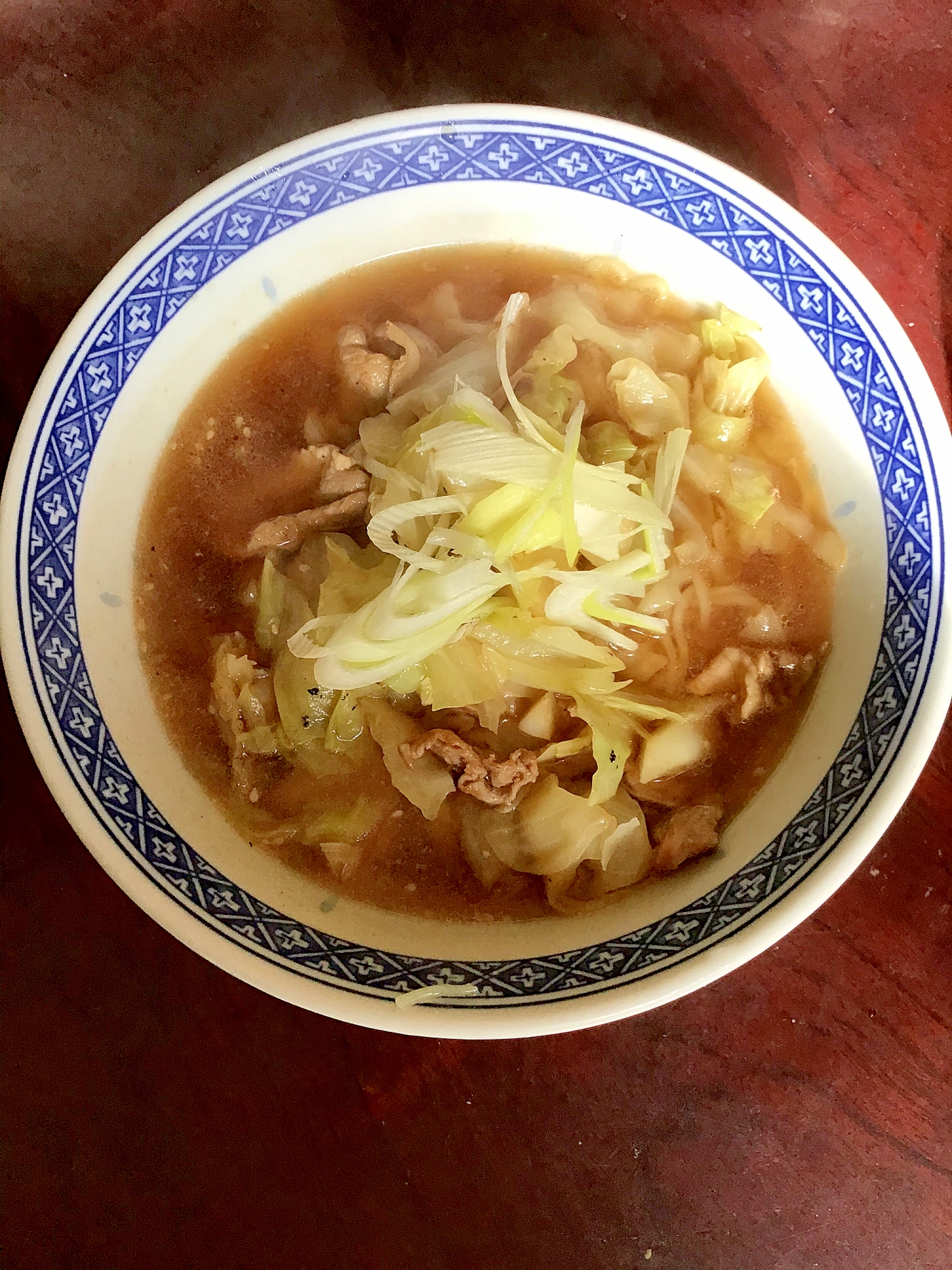 豚キャベツの喜多方ラーメン 醤油 レシピ 作り方 By とりあえず乾杯 楽天レシピ