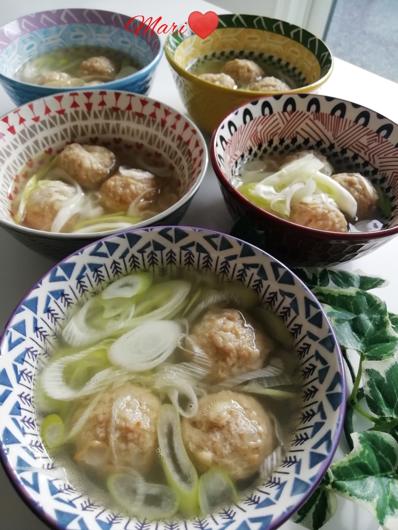 めちゃ簡単!業務スーパーの肉だんごのスープ