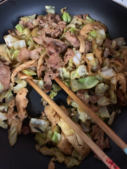 タケノコとキャベツと豚肉の炒め物