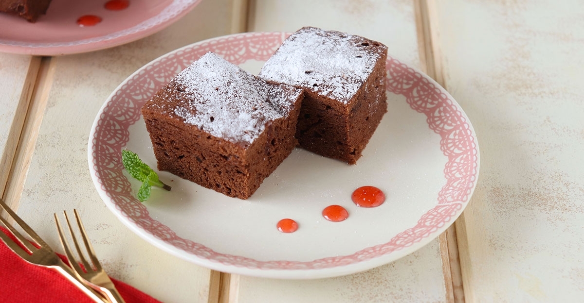 電子レンジで作る「しっとり濃厚♪チョコレートケーキ」レシピ