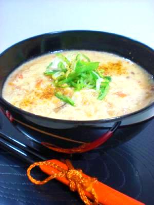 かす汁・白味噌仕立て、中身は豚肉だよ～ん☆
