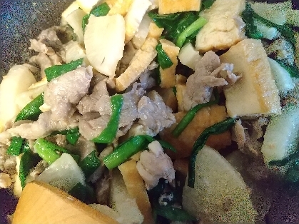 豚肉とキャベツと大根とニラの味噌炒め