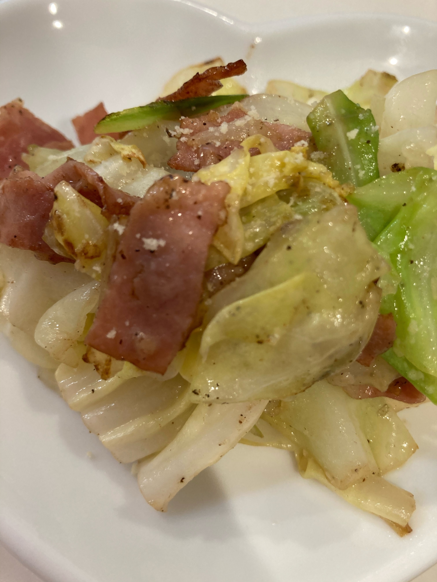 簡単！キャベツの粉チーズ炒め