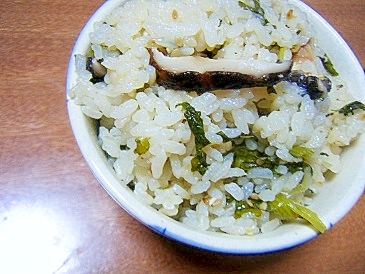 干し椎茸と小松菜の炊き込みご飯★