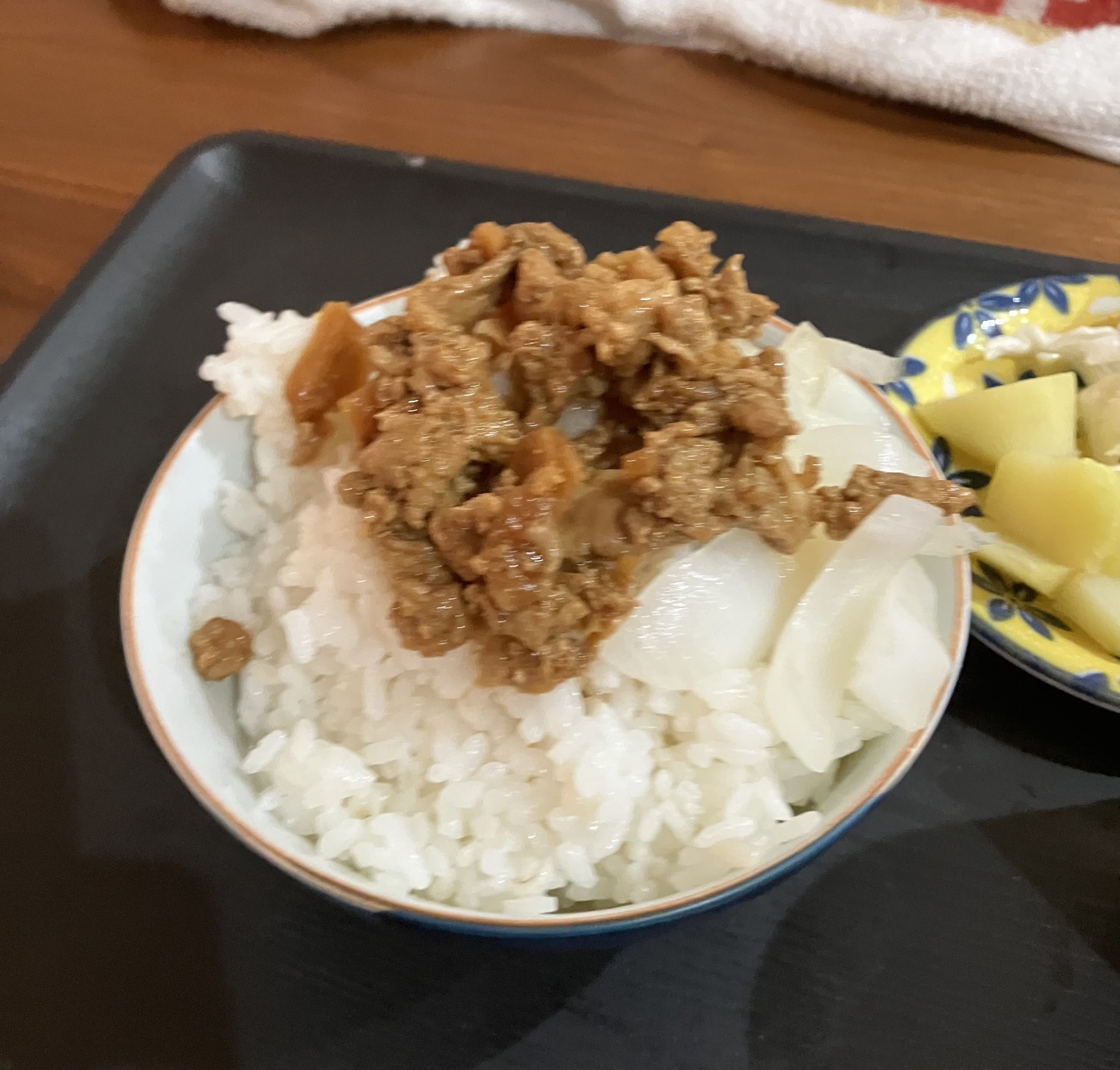 生姜と豚ミンチ味噌ご飯