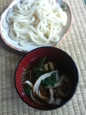 エリンギと三つ葉のつけ汁deうどん