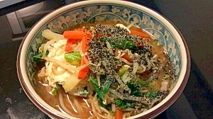 即席麺で簡単☆黒ごま味噌ラーメン