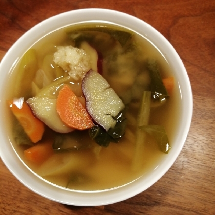 根菜の甘みでほっこり❁⃘秋のめぐみのお味噌汁