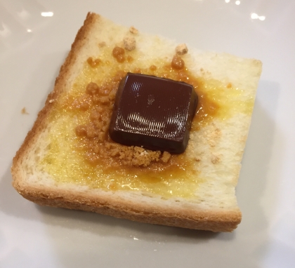 アマニ油で☆チョコときな粉のトースト