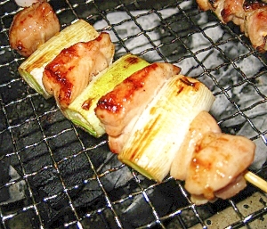 焼き鳥のタレ☆余ったレモンの皮を有効利用