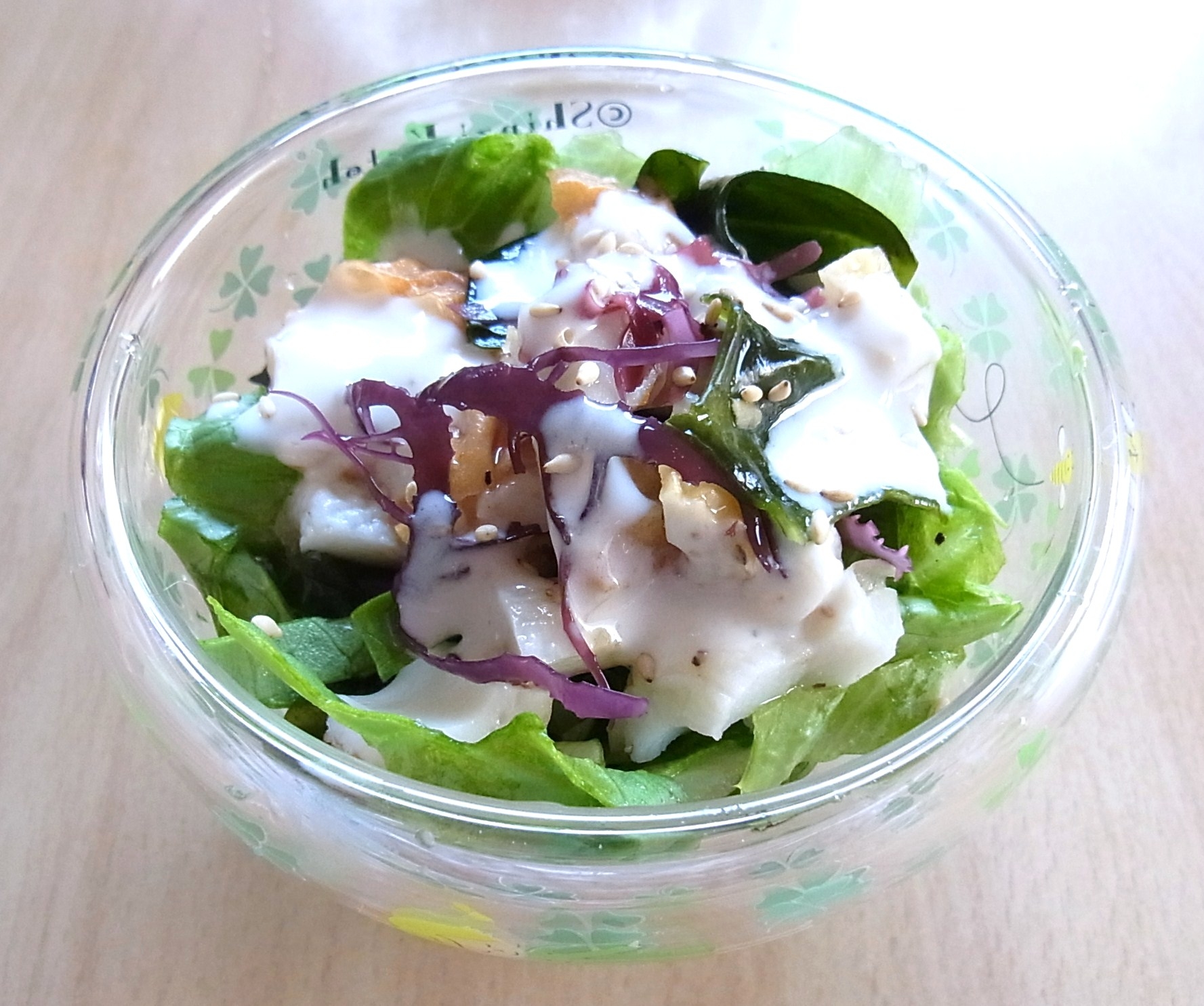 海藻とちくわのヨーグルトドレッシングサラダ