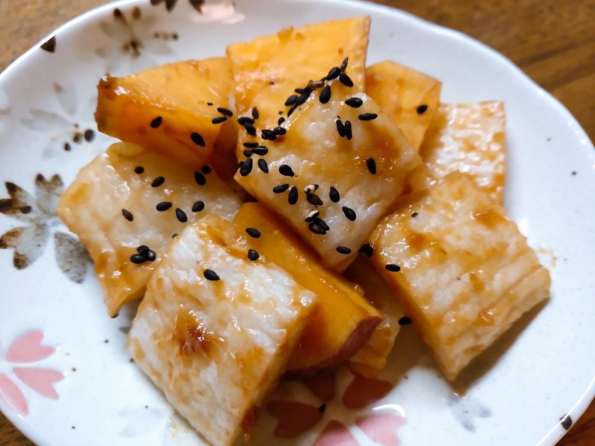 上天ぷらと薩摩芋の鯛味噌炒め