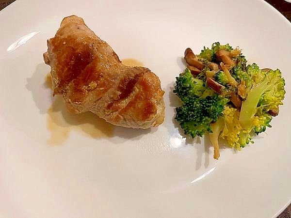 鶏の豚肉巻きレモン生姜味