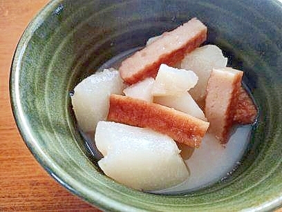 隼人瓜と　平天の　煮物