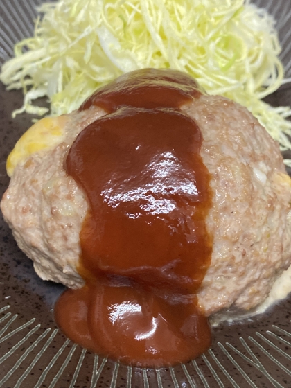 国産チーズ入りハンバーグ