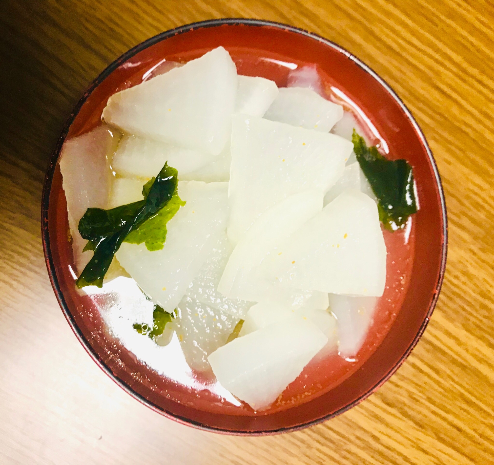 ワカメ大根ピリ辛塩スープ
