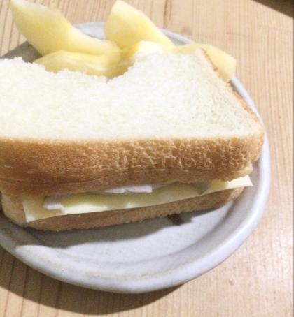 焼きベーコン♪サンド✧˖°