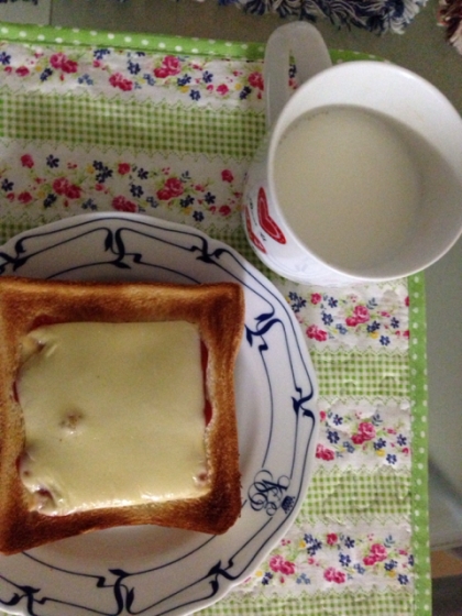 朝ごはんに美味しくいただきました(^o^)