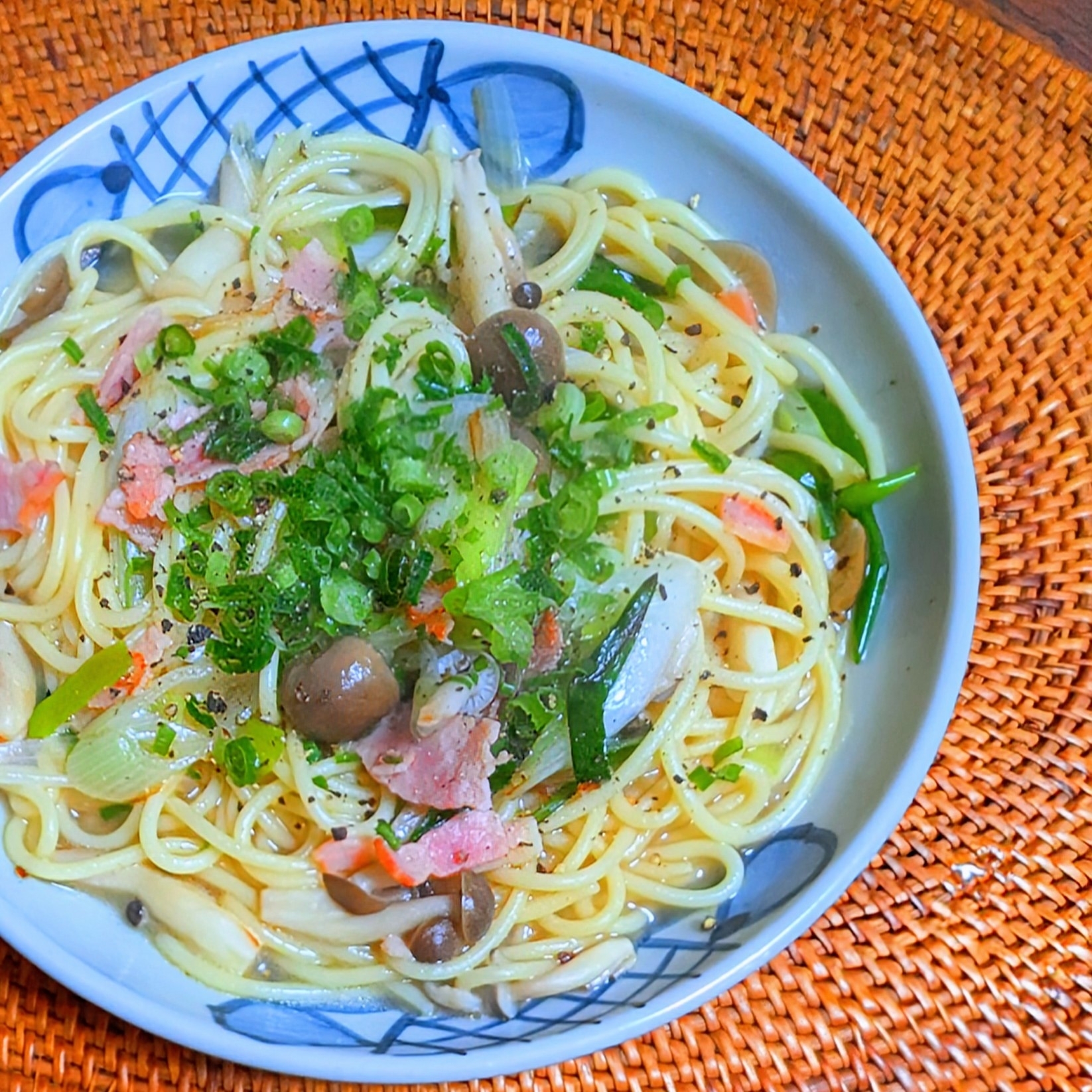 おでんの残り汁で和風スープパスタ