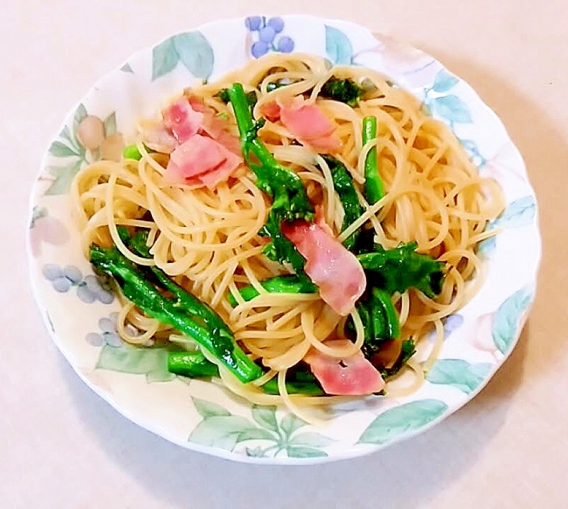 菜の花とベーコンのコンソメパスタ