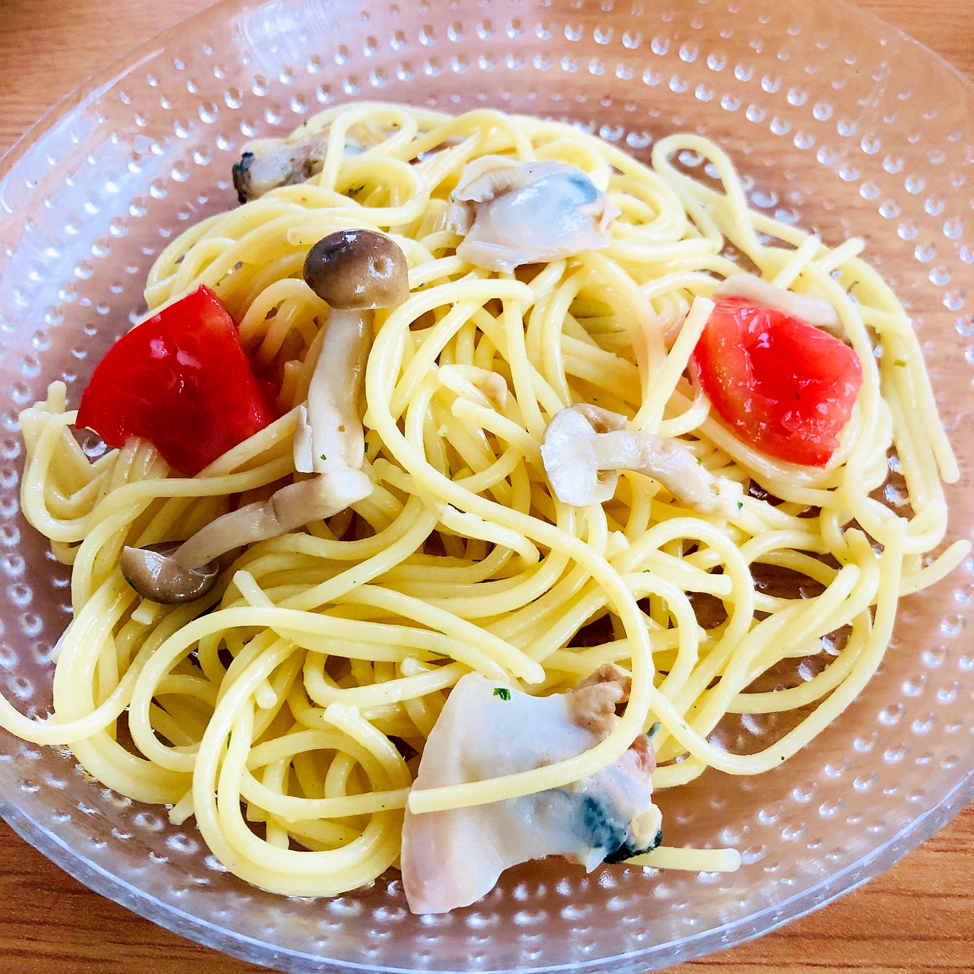 はまぐりとトマトのスパゲティ