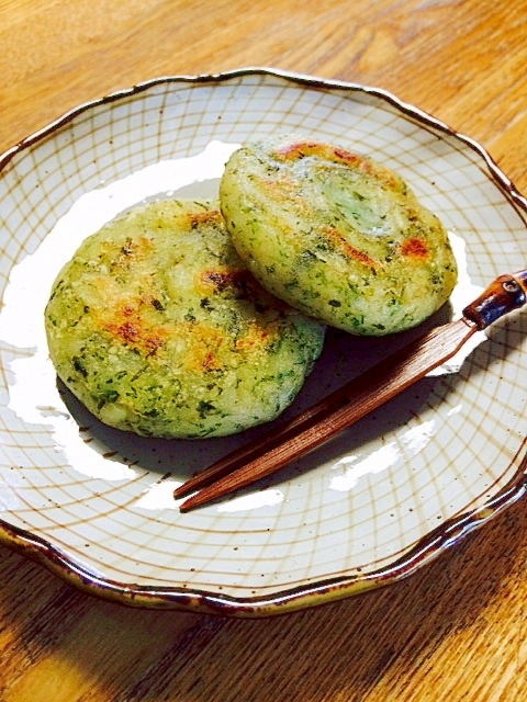 青のり風味の芋餅