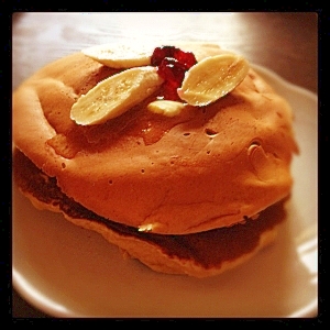 栄養たっぷり！きな粉豆腐バナナホットケーキ♡