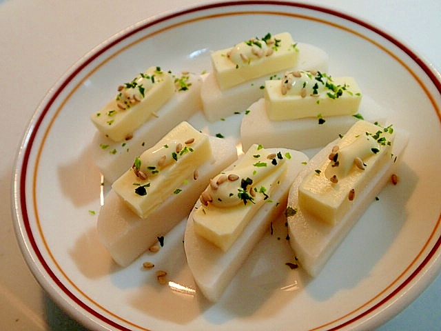 おつまみに チーズonかまぼこ レシピ 作り方 By ぷ みぃまま 楽天レシピ