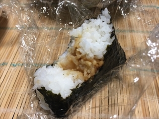 埋め込んだたれまみれの海老天がご飯になじんでもうもう…と悶絶するぐらいおいしかったですドウモゴチソ様！