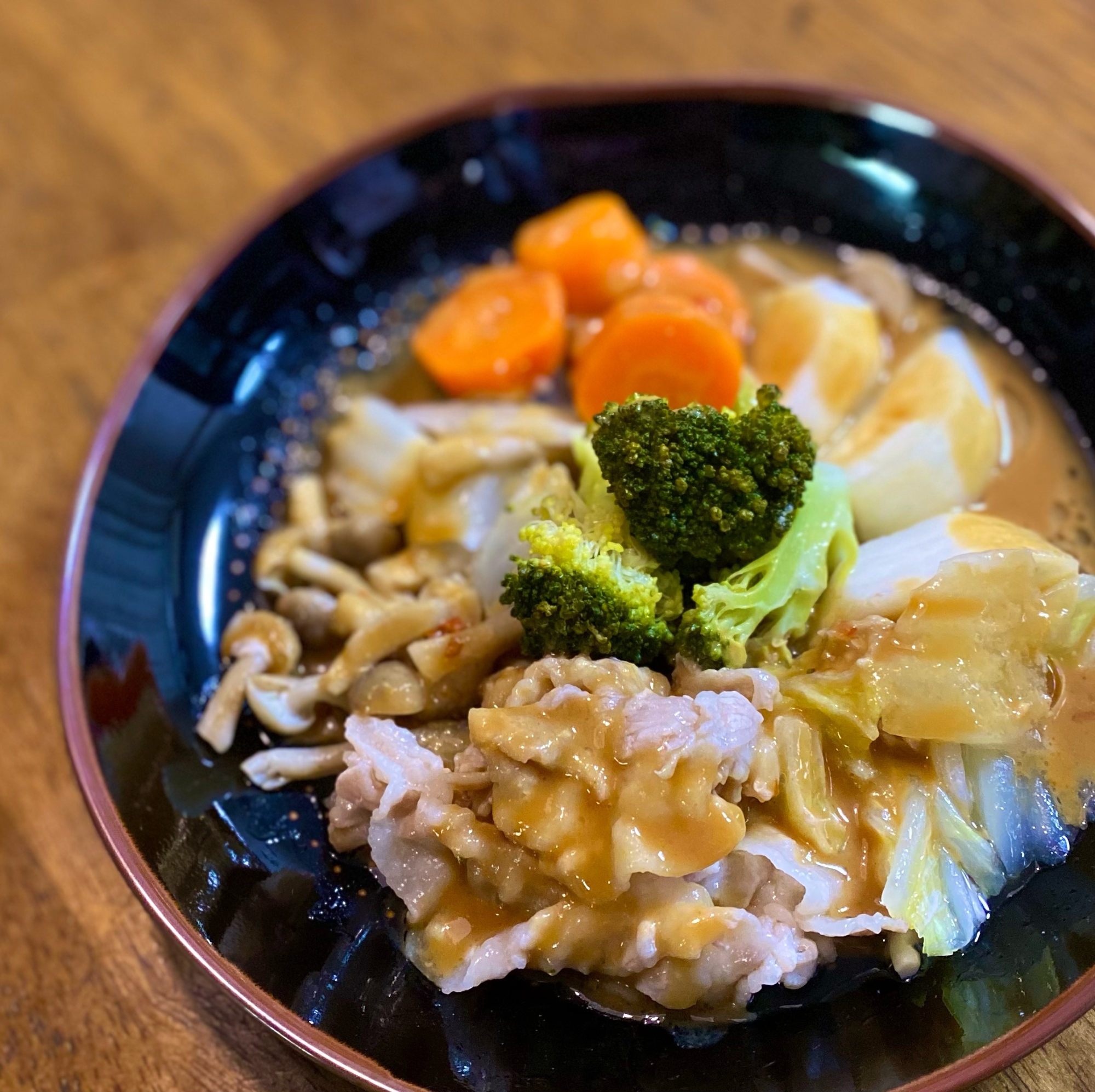 ごまだれが合う 豚肉と野菜のフライパン蒸し レシピ 作り方 By S And S 楽天レシピ