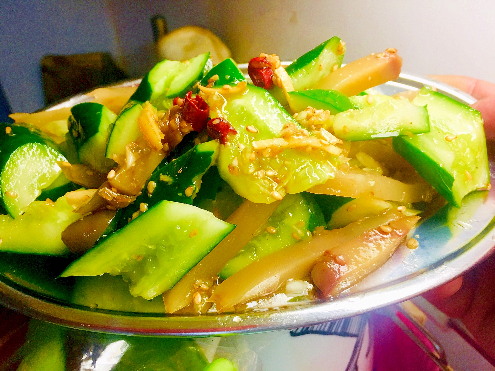 ⭐今日の簡単小皿-「搾菜とキュウリの胡麻和え」夕食