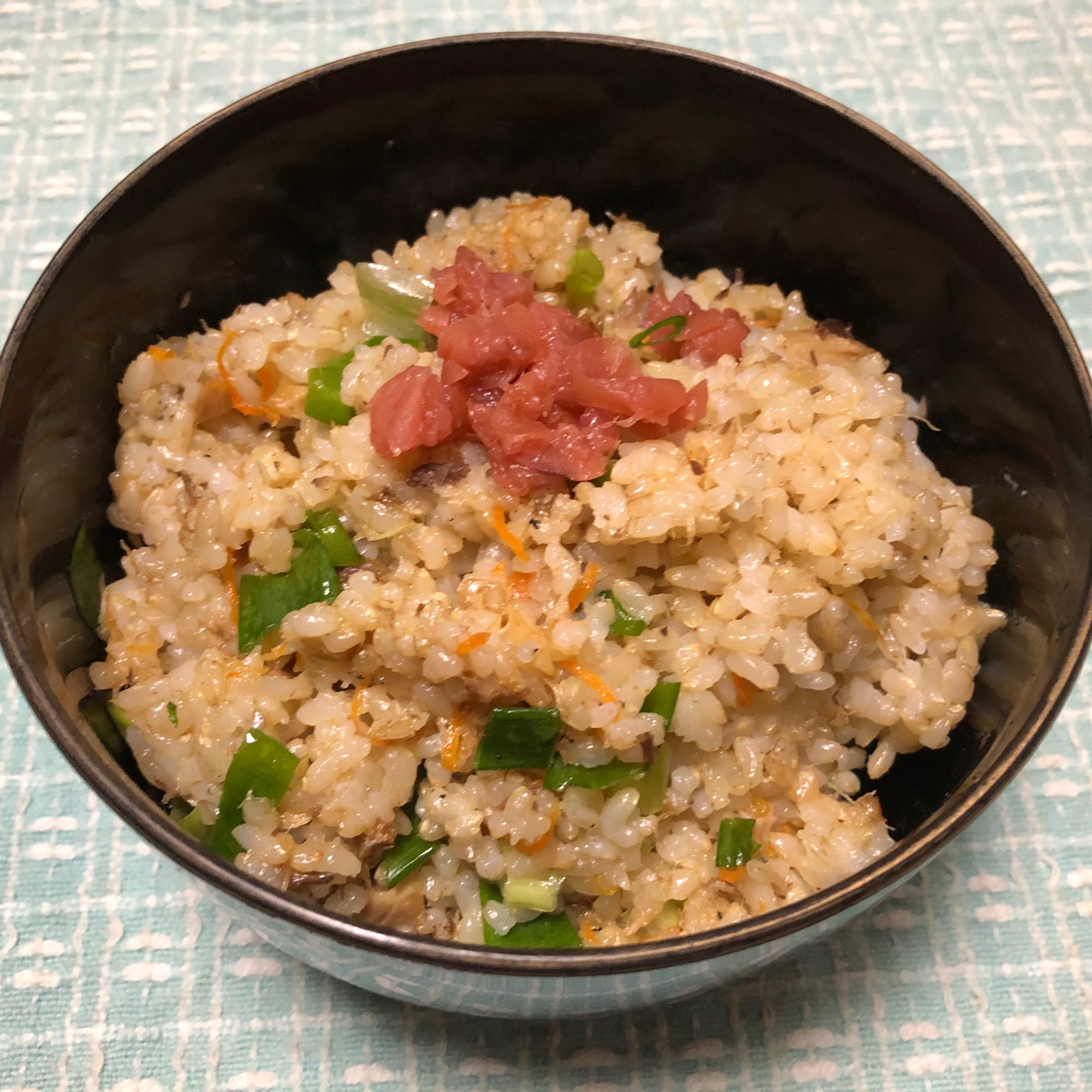 簡単！お魚が苦手な人もOK！市販のサバ缶で混ぜご飯