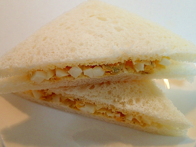 タルタル・マヨで　卵サンド