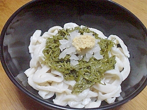 さっぱり　メカブのぶっかけうどん