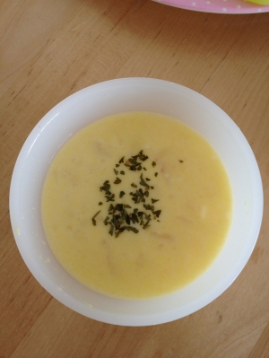 離乳食に！かぶ入りコーンポタージュ