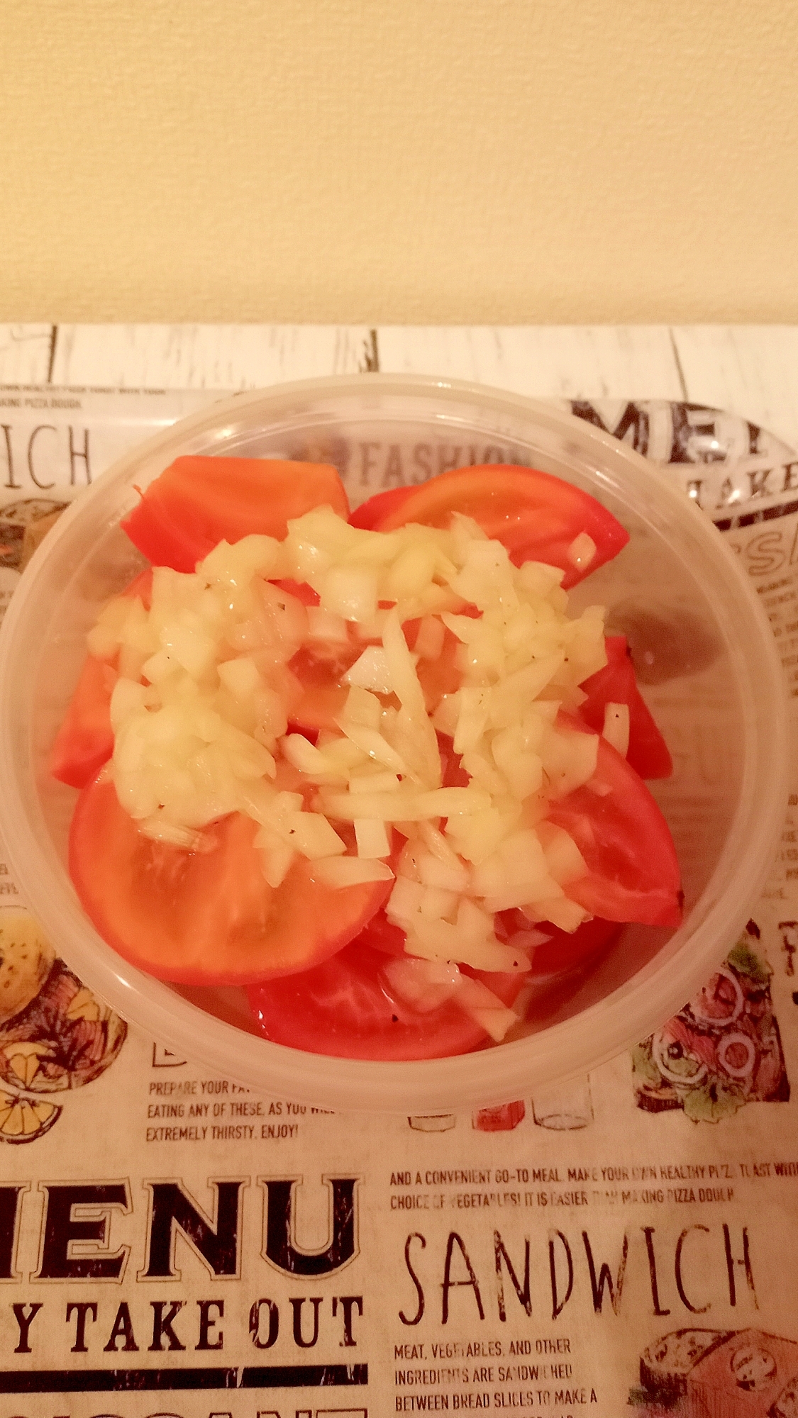 トマトと新玉ねぎのマリネ
