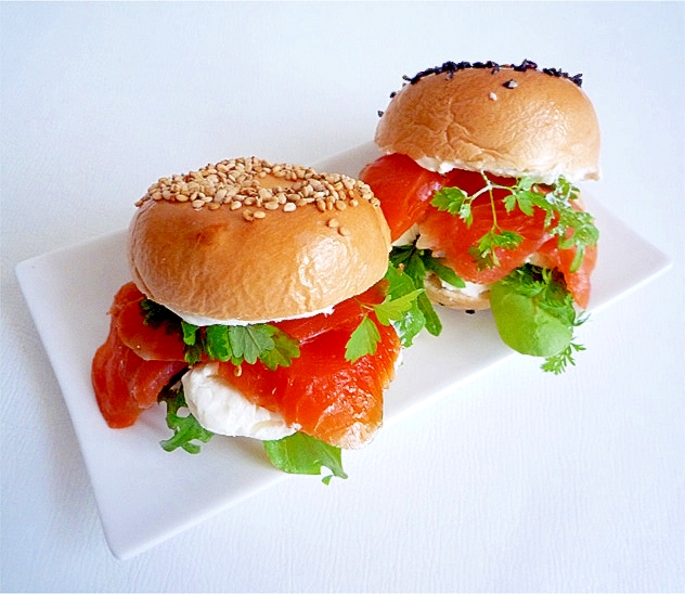 サーモン クリームチーズ ベーグルサンド レシピ 作り方 By Liqueur 楽天レシピ